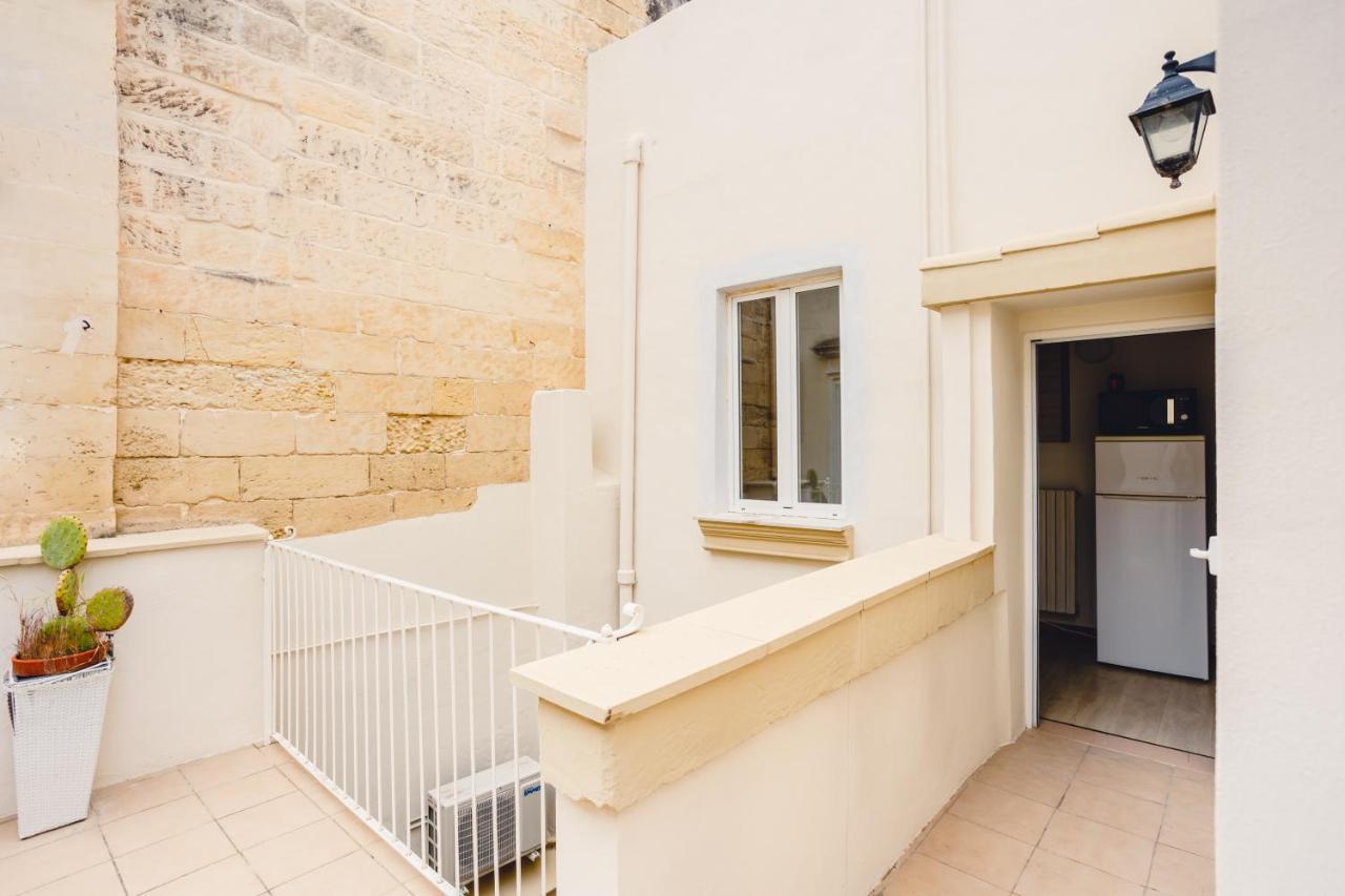 Convivo Apartment Palazzo Galateo - Private Rooftop Terrace Lecce Exterior photo